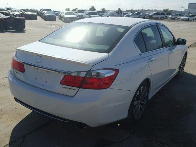 1HGCR2F53FA056925 - 2015 HONDA ACCORD SPO WHITE photo 4