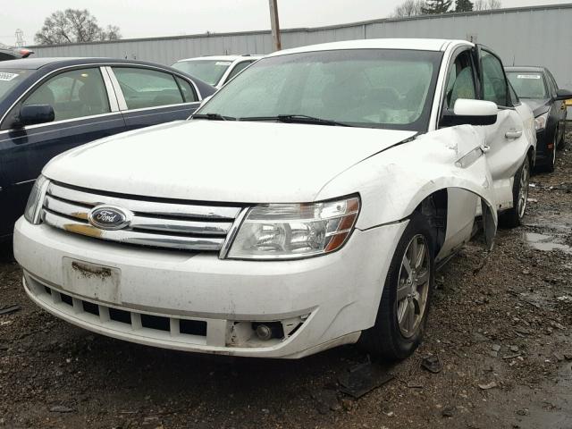 1FAHP24W78G167408 - 2008 FORD TAURUS SEL WHITE photo 2