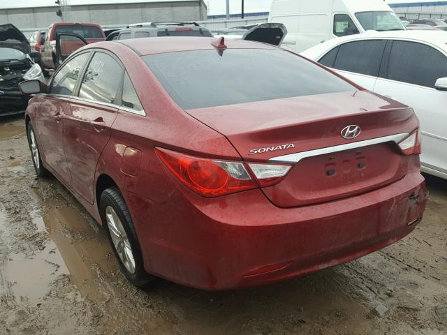 5NPEB4AC4BH123354 - 2011 HYUNDAI SONATA GLS RED photo 3