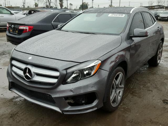 WDCTG4GB6FJ059560 - 2015 MERCEDES-BENZ GLA 250 4M GRAY photo 2