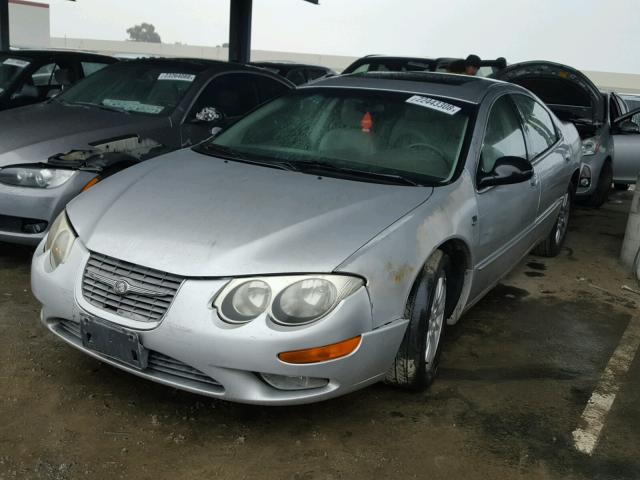 2C3HE66G91H665931 - 2001 CHRYSLER 300M SILVER photo 2