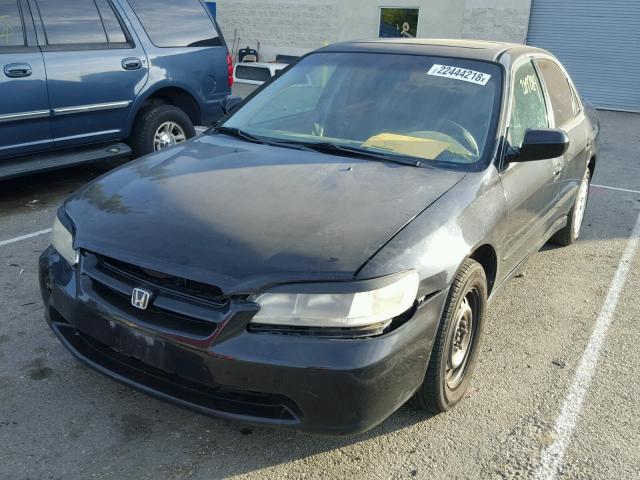 1HGCG1659XA047485 - 1999 HONDA ACCORD EX BLACK photo 2