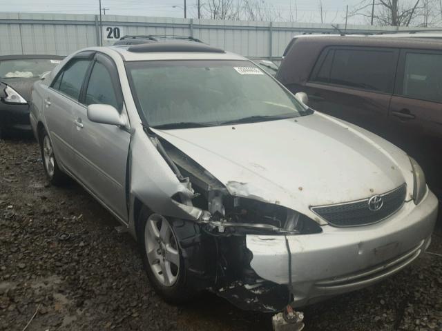 4T1BE30K04U924039 - 2004 TOYOTA CAMRY LE SILVER photo 1