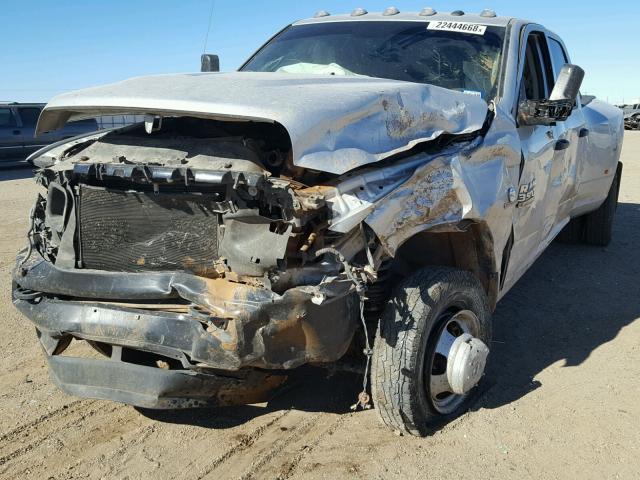 3C63RRGL4HG661648 - 2017 RAM 3500 ST SILVER photo 2