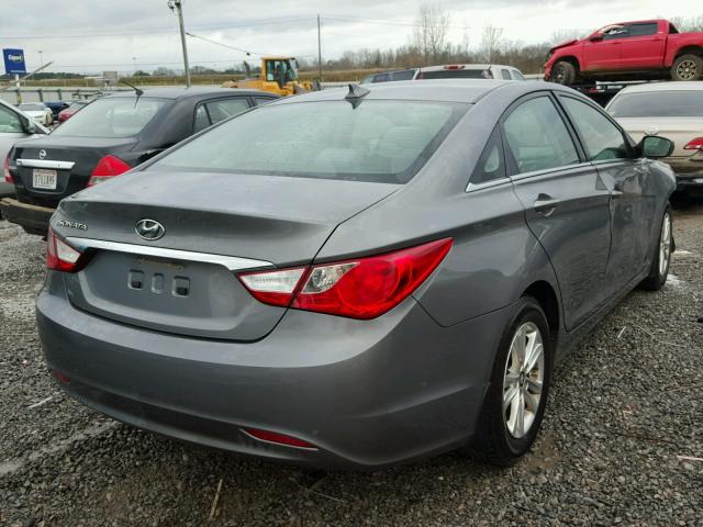 5NPEB4AC0DH792403 - 2013 HYUNDAI SONATA GLS GRAY photo 4