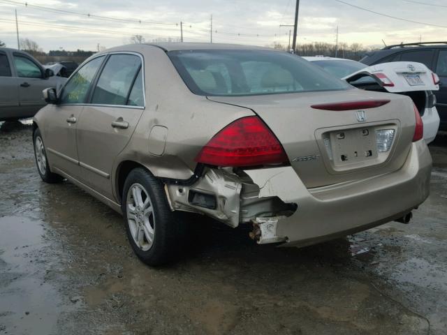 1HGCM56767A179864 - 2007 HONDA ACCORD EX GOLD photo 3