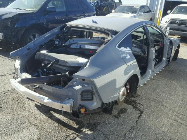 WUAWAAFC6HN903057 - 2017 AUDI RS7 PRESTI SILVER photo 4