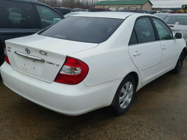 4T1BE32K82U007487 - 2002 TOYOTA CAMRY LE WHITE photo 4