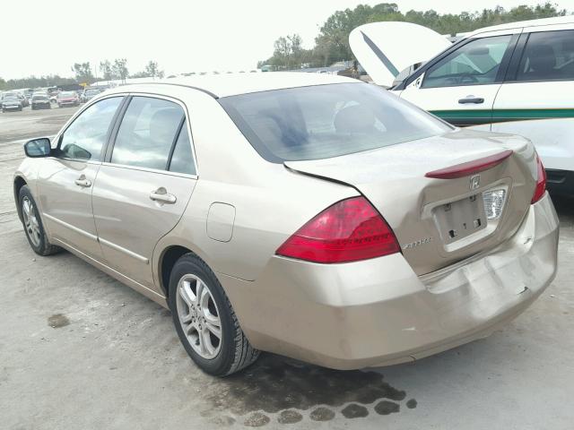 1HGCM56717A090218 - 2007 HONDA ACCORD EX GOLD photo 3