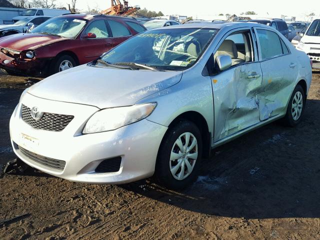 2T1BU40E99C124562 - 2009 TOYOTA COROLLA BA SILVER photo 2