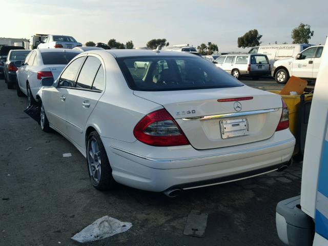 WDBUF56X99B393370 - 2009 MERCEDES-BENZ E 350 WHITE photo 3