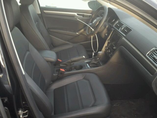 1VWDT7A36HC038737 - 2017 VOLKSWAGEN PASSAT R-L BLACK photo 5