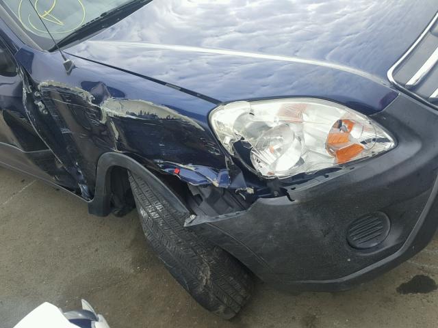 JHLRD68565C001208 - 2005 HONDA CR-V LX BLUE photo 9