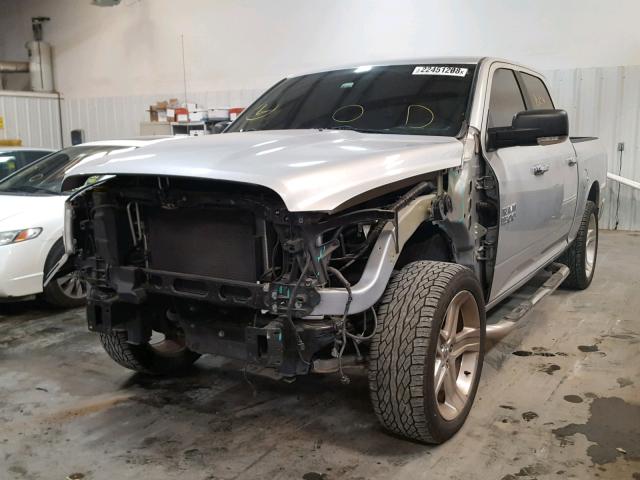 1C6RR7LT1GS130368 - 2016 RAM 1500 SLT SILVER photo 2