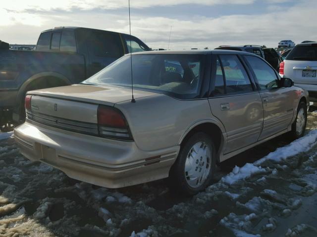 1G3WH54T7PD355819 - 1993 OLDSMOBILE CUTLASS SU GOLD photo 4