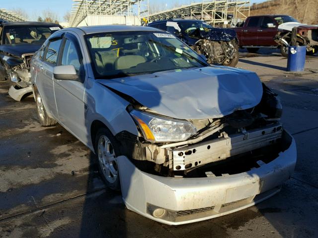 1FAHP35N58W164301 - 2008 FORD FOCUS SE SILVER photo 1