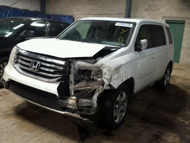 5FNYF4H57FB019499 - 2015 HONDA PILOT EXL WHITE photo 2