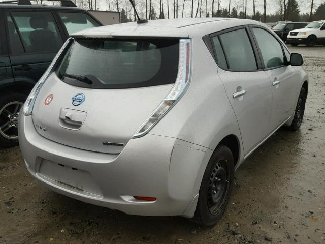 1N4AZ0CP9DC424371 - 2013 NISSAN LEAF S SILVER photo 4