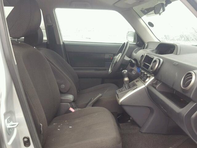 JTLKE50E181008427 - 2008 TOYOTA SCION XB 灰色 照片 5
