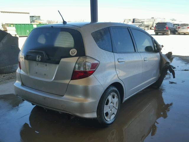 JHMGE8H39DC072962 - 2013 HONDA FIT SILVER photo 4