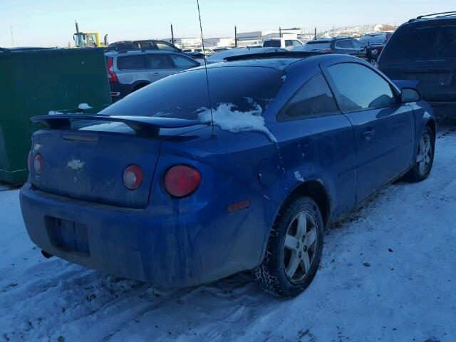 1G1AL12F557619218 - 2005 CHEVROLET COBALT LS BLUE photo 4