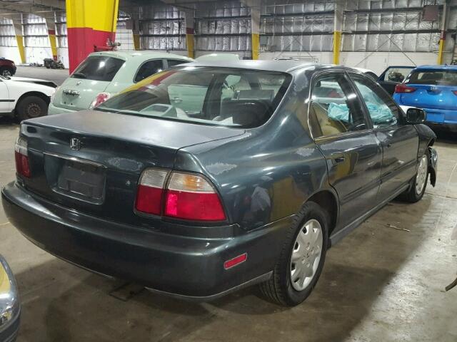 1HGCD5531VA274375 - 1997 HONDA ACCORD LX GRAY photo 4