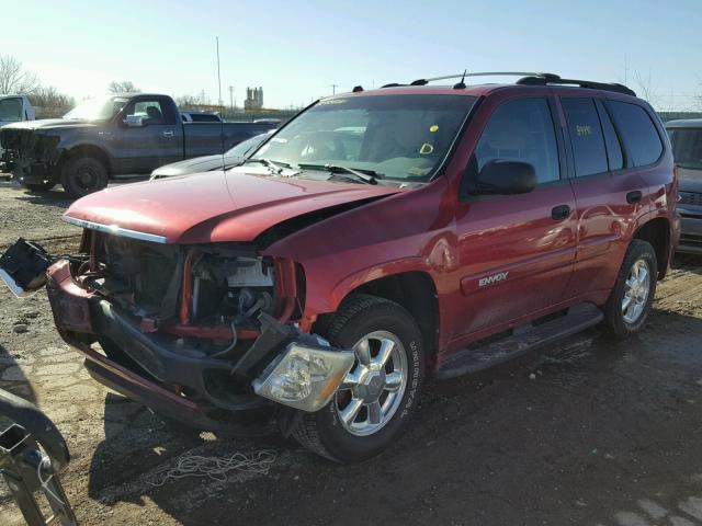 1GKDT13S652164204 - 2005 GMC ENVOY RED photo 2