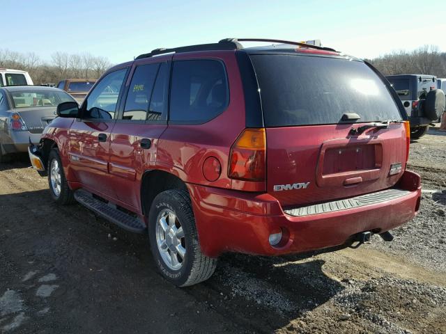 1GKDT13S652164204 - 2005 GMC ENVOY RED photo 3