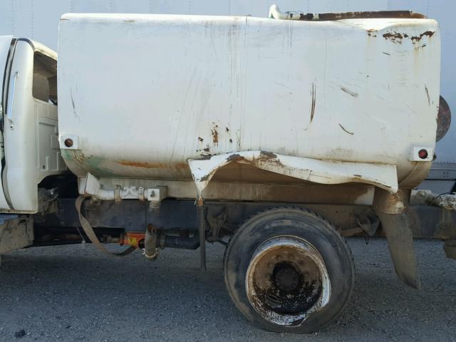 3FRXF75F76V232584 - 2006 FORD F750 SUPER WHITE photo 9