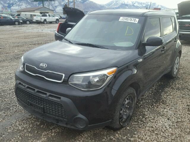 KNDJN2A23E7001532 - 2014 KIA SOUL BLACK photo 2