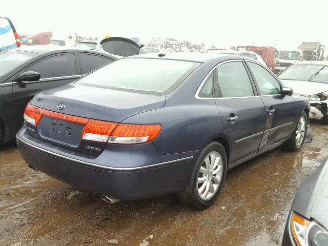 KMHFC46F28A252774 - 2008 HYUNDAI AZERA SE BLUE photo 4