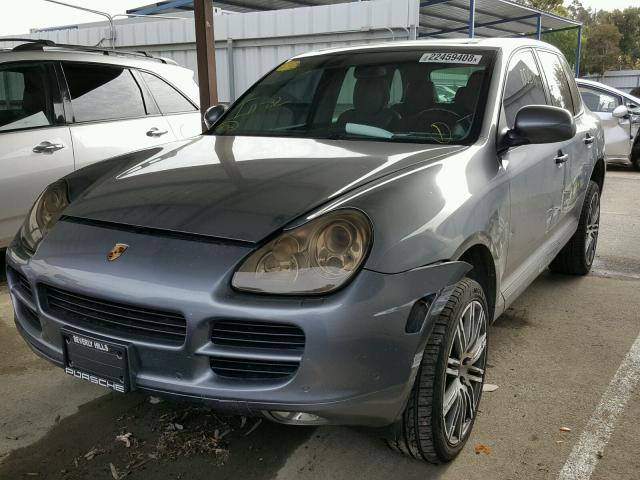 WP1AB29P75LA64387 - 2005 PORSCHE CAYENNE S GRAY photo 2