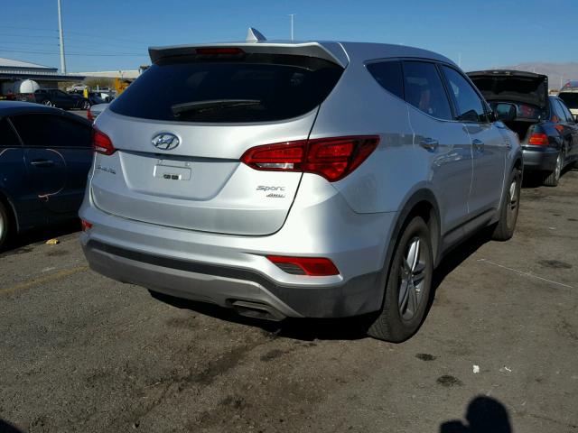 5XYZTDLB8HG431615 - 2017 HYUNDAI SANTA FE S SILVER photo 4