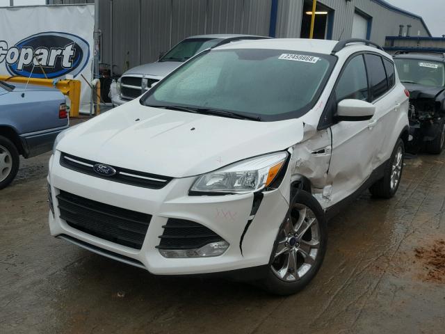 1FMCU0G95GUA90928 - 2016 FORD ESCAPE SE WHITE photo 2