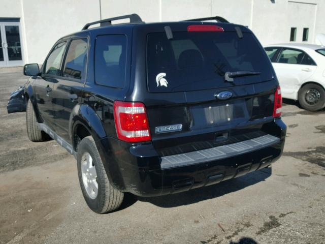 1FMCU0D75AKA07939 - 2010 FORD ESCAPE XLT BLACK photo 3