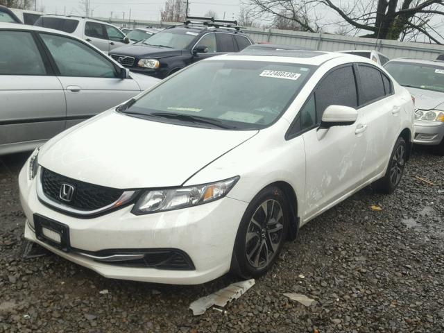 19XFB2F82FE702284 - 2015 HONDA CIVIC EX WHITE photo 2