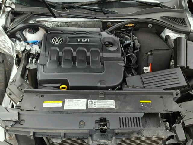 1VWBV7A30FC055743 - 2015 VOLKSWAGEN PASSAT SE SILVER photo 7