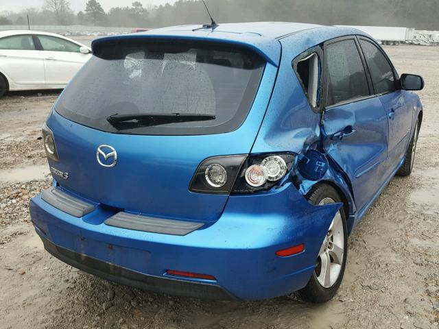 JM1BK344761448899 - 2006 MAZDA 3 HATCHBAC BLUE photo 4