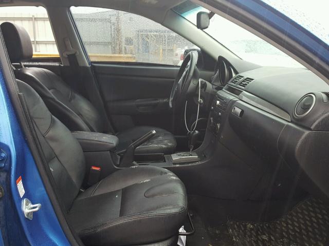 JM1BK344761448899 - 2006 MAZDA 3 HATCHBAC BLUE photo 5