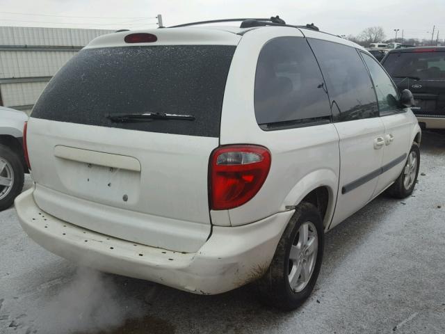 1D4GP45R95B235004 - 2005 DODGE CARAVAN SX WHITE photo 4