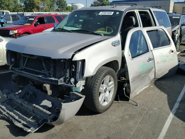 3GNFC16J27G102730 - 2007 CHEVROLET SUBURBAN C SILVER photo 2