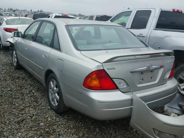 4T1BF28B31U193176 - 2001 TOYOTA AVALON XL SILVER photo 3