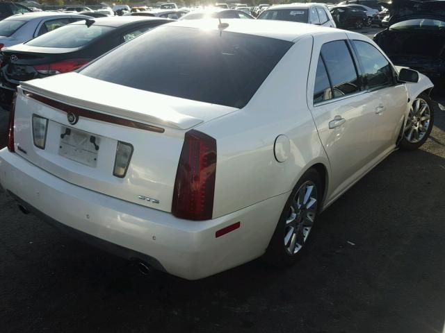 1G6DC67A750210406 - 2005 CADILLAC STS WHITE photo 4