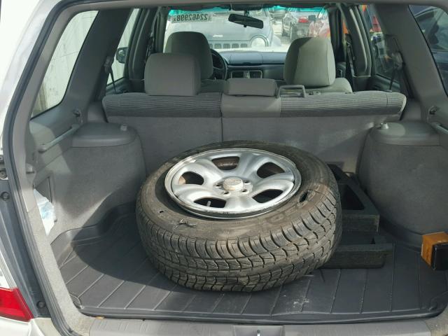 JF1SG63666H759789 - 2006 SUBARU FORESTER 2 GRAY photo 9