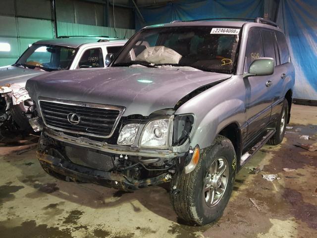 JTJHT00W113504987 - 2001 LEXUS LX 470 GRAY photo 2