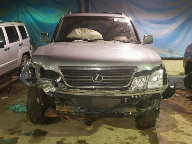 JTJHT00W113504987 - 2001 LEXUS LX 470 GRAY photo 9