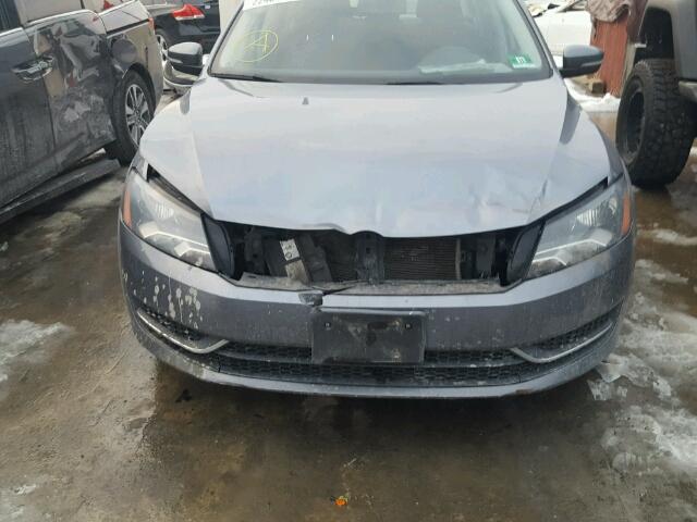 1VWAP7A30CC106935 - 2012 VOLKSWAGEN PASSAT S GRAY photo 9