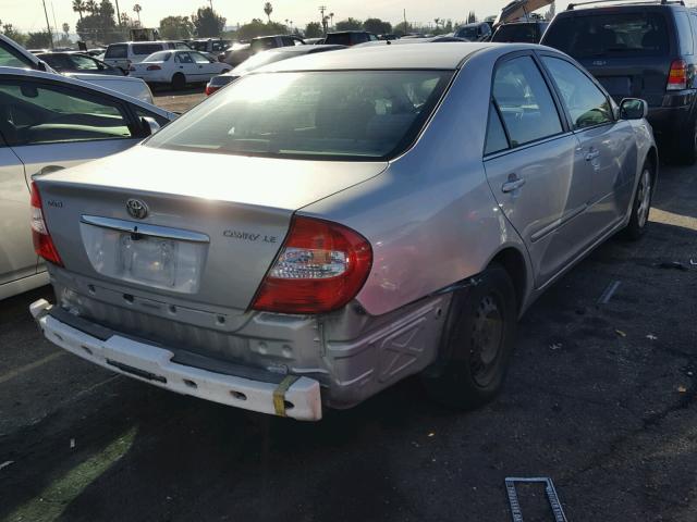 4T1BE32K94U380718 - 2004 TOYOTA CAMRY LE SILVER photo 4