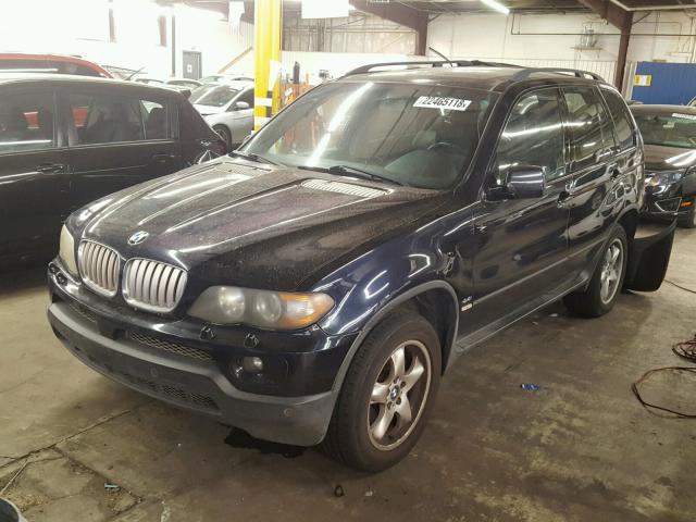 5UXFB53574LV04993 - 2004 BMW X5 4.4I BLUE photo 2