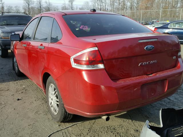 1FAHP3FN5AW258120 - 2010 FORD FOCUS SE RED photo 3